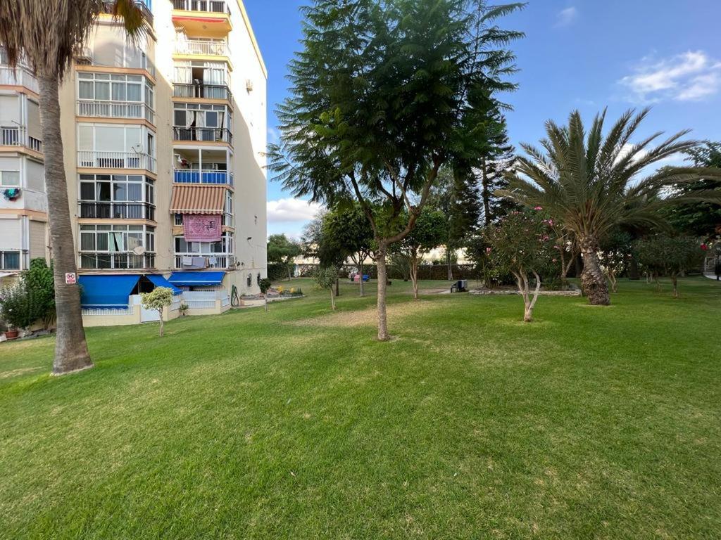 Apartamento Con Piscina Y Barbacoa Apartment La Cala Del Moral Bagian luar foto